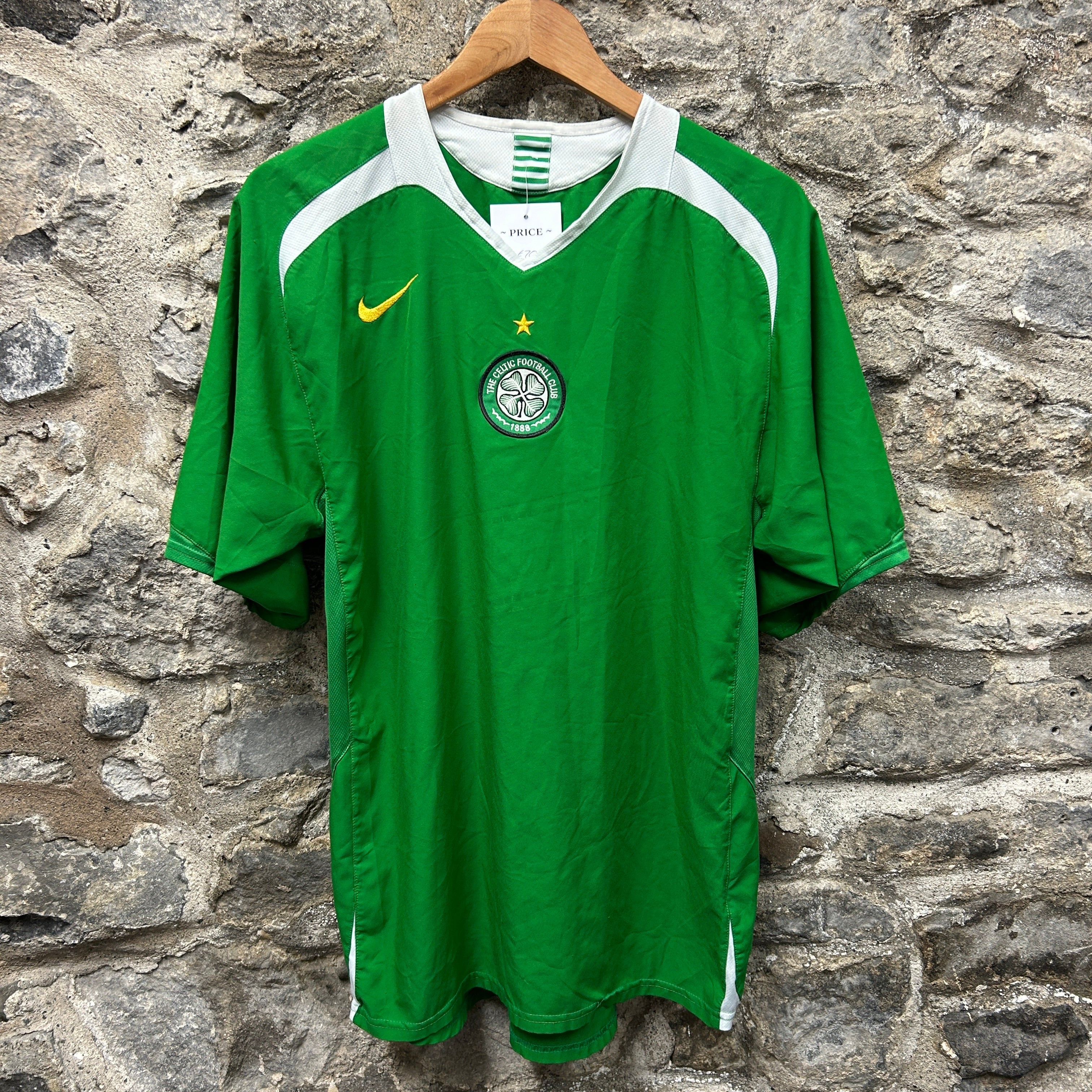 Vintage Celtic 2005-2006 Nike Football Shirt