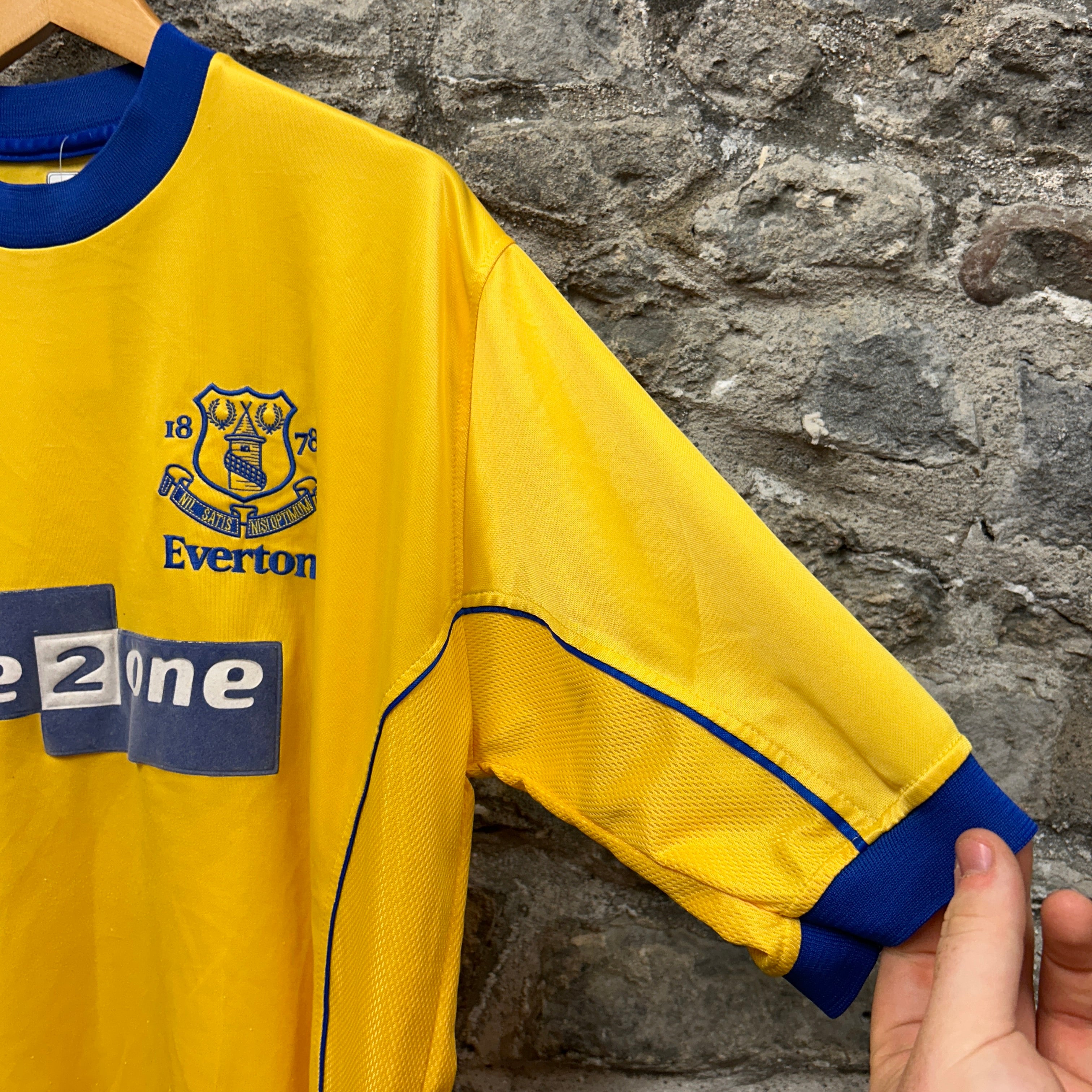 Everton 2000-2001 Puma Football Shirt