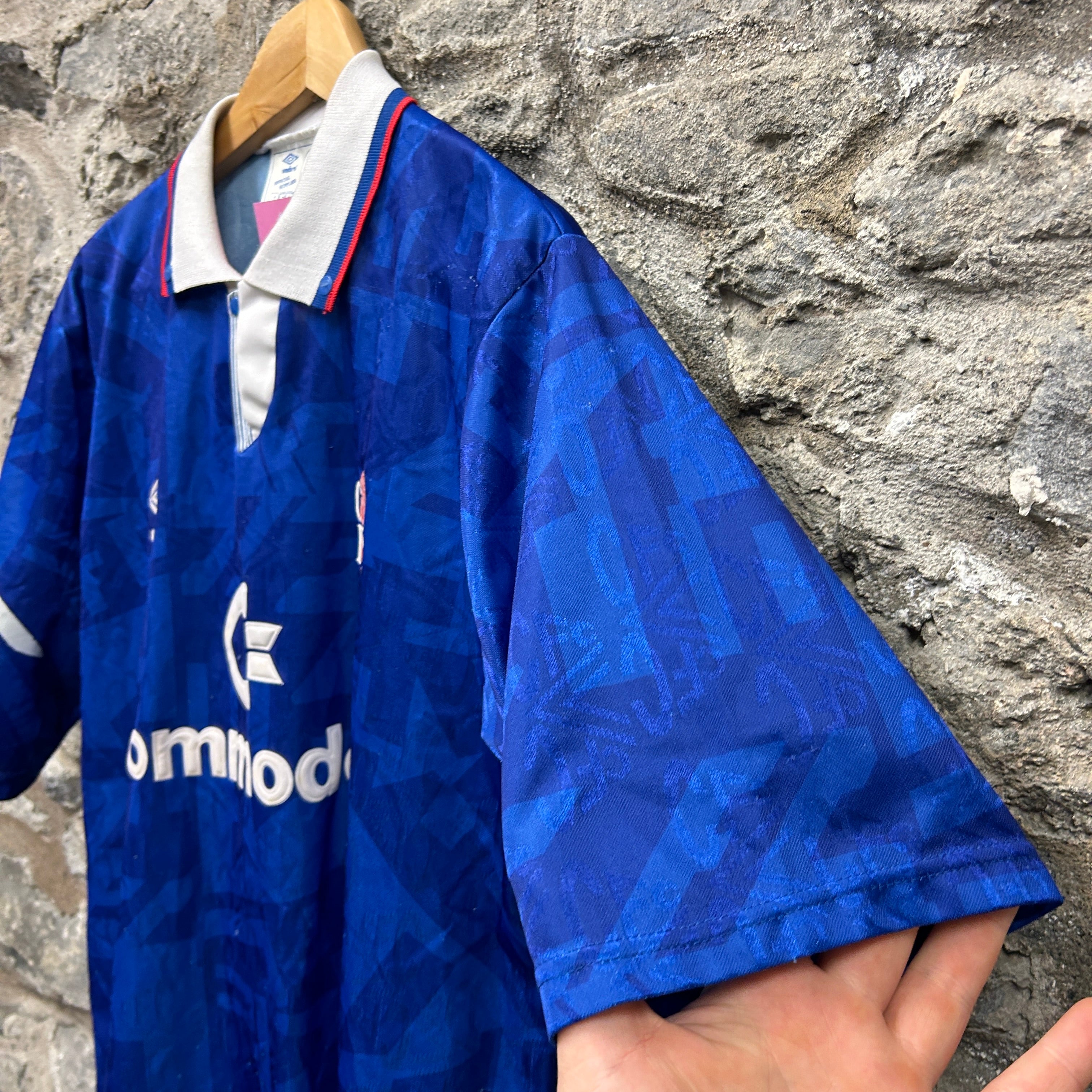 Vintage Chelsea - 1991/1993Umbro Football Shirt