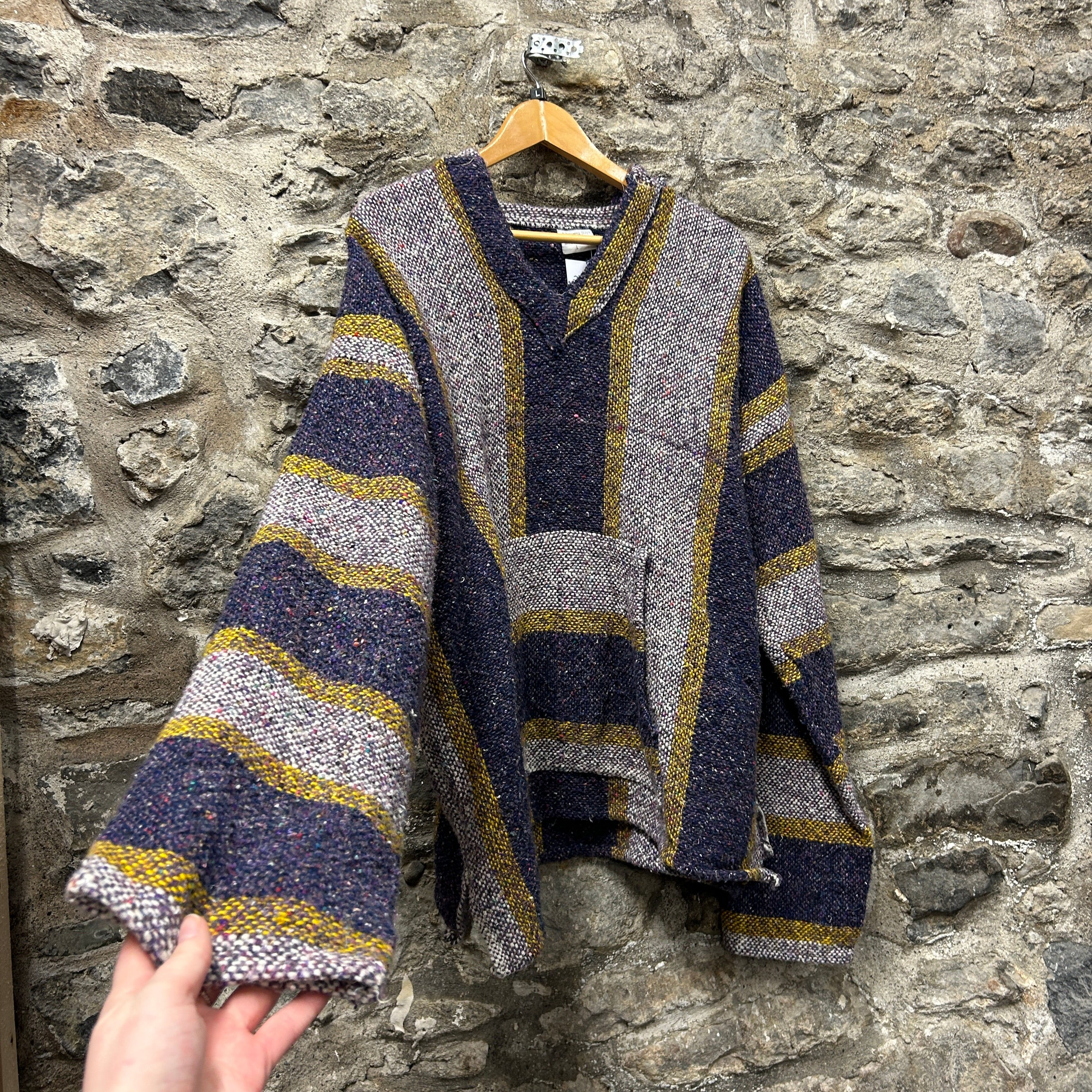 Vintage Artesanías Mayo Baja Hoodie