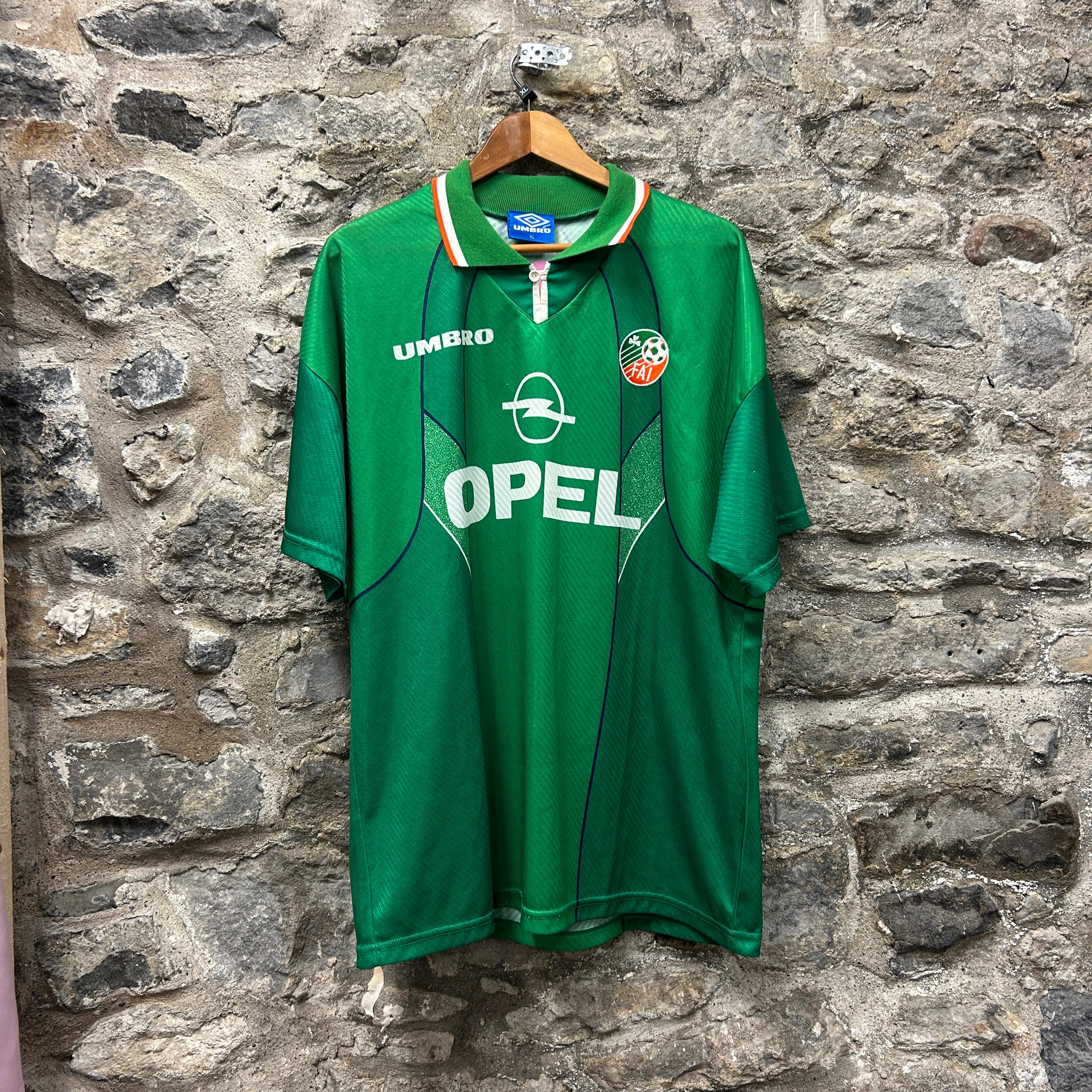 Vintage Ireland 1994-1995 Umbro Football Shirt
