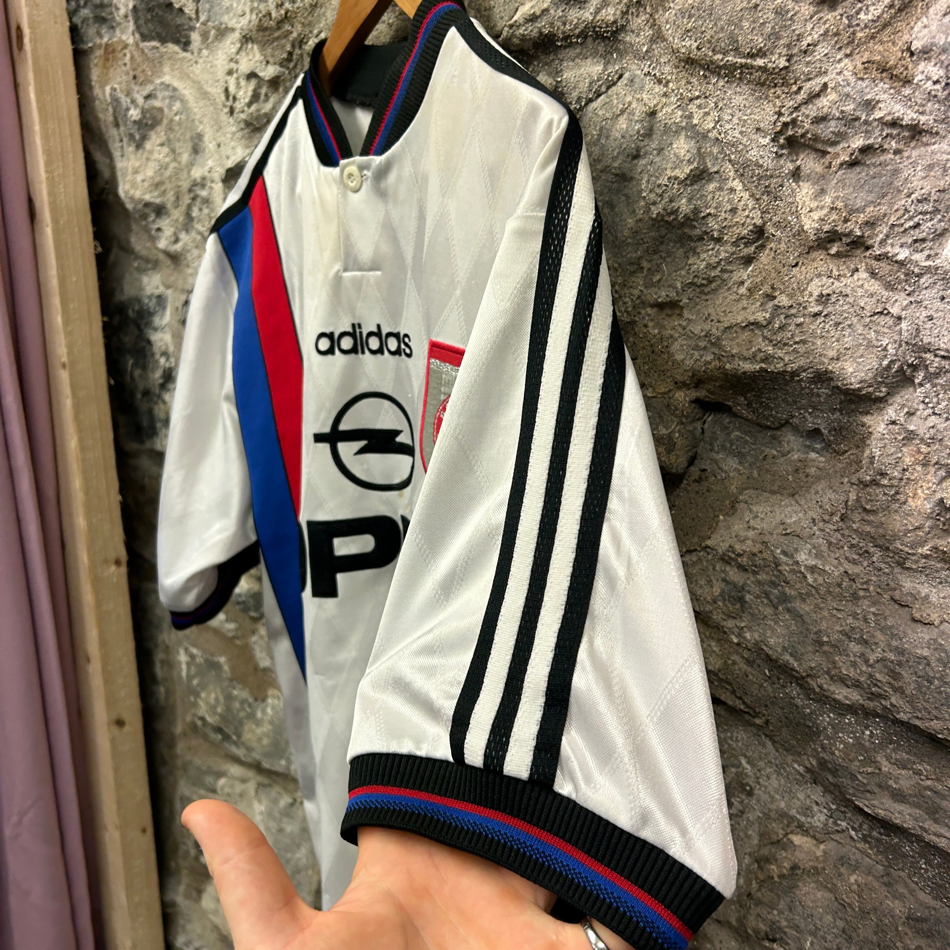 Vintage Bayern Munich 1996/1998 Adidas Football Shirt