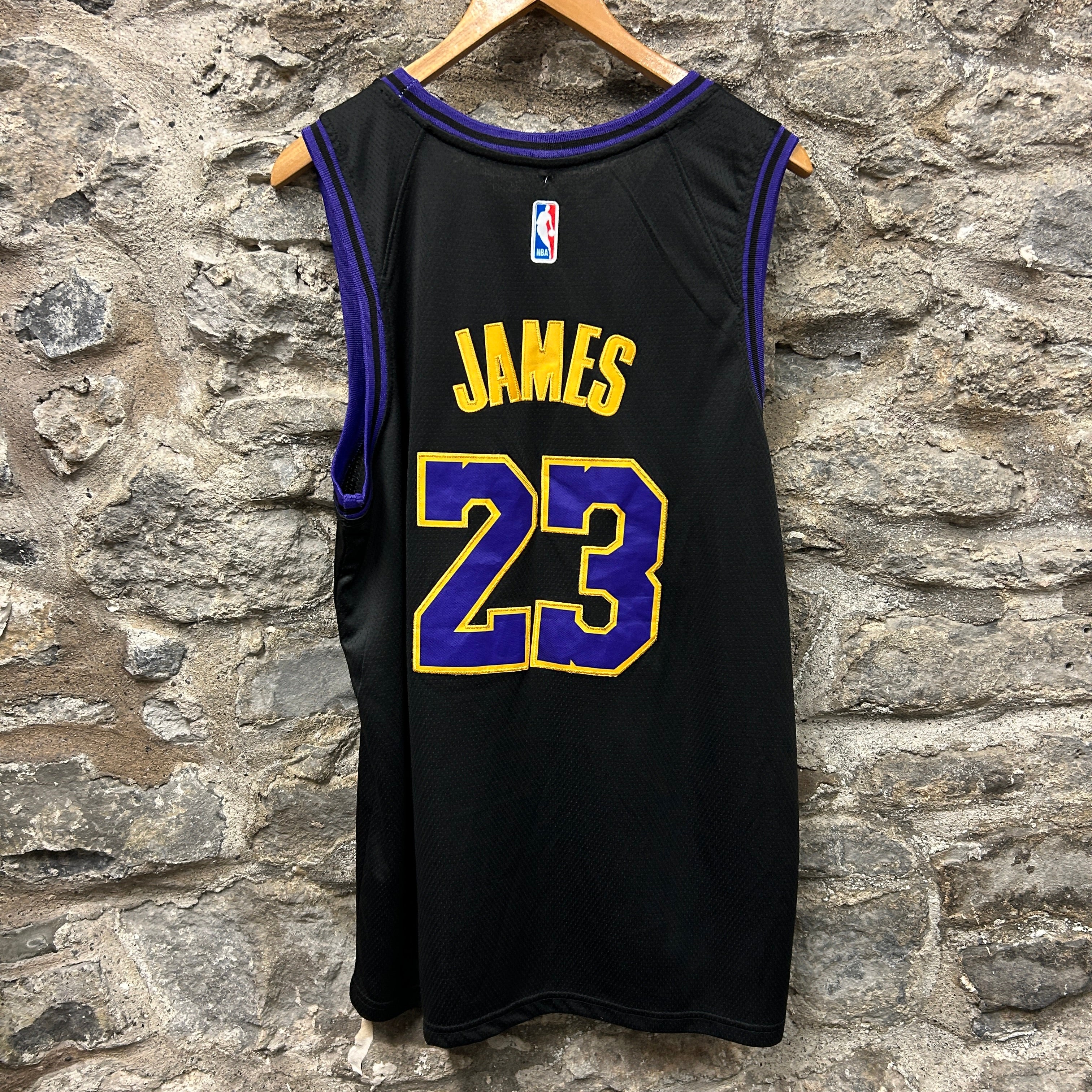 LA Lakers Lebron James Nike Jersey