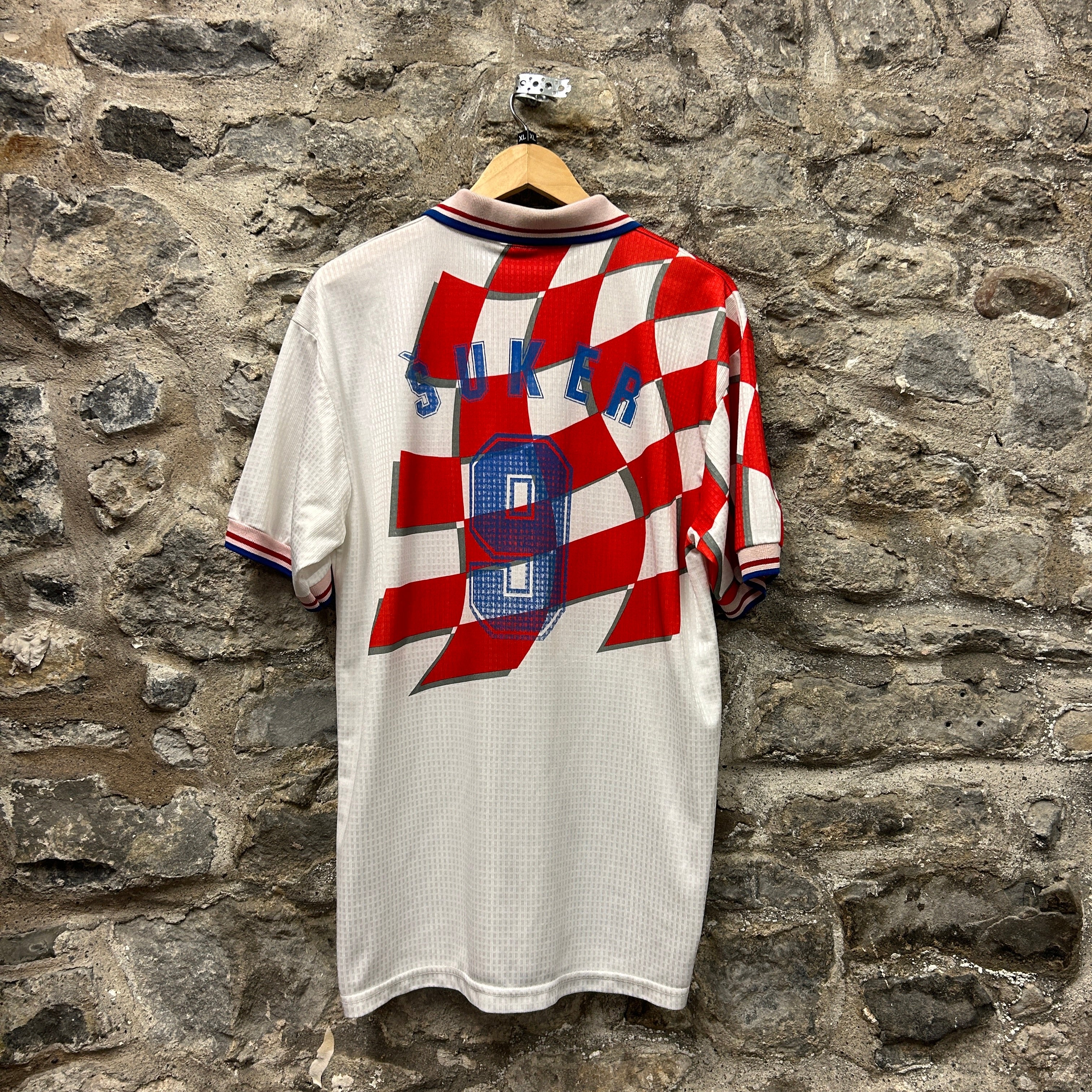 Vintage Croatia 1998-2001 Lotto Football Shirt