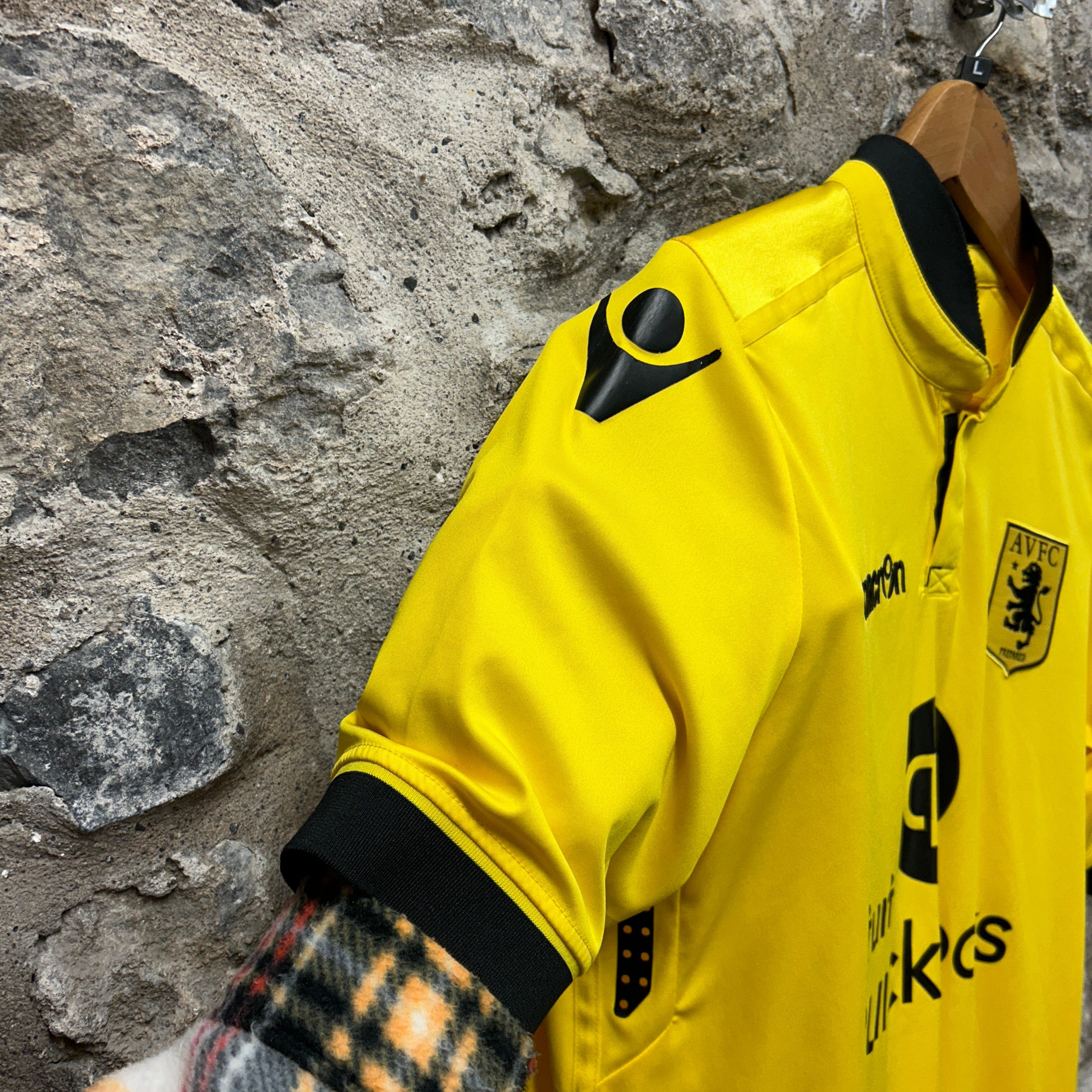 Aston Villa 2015/2016 Macron Football Shirt