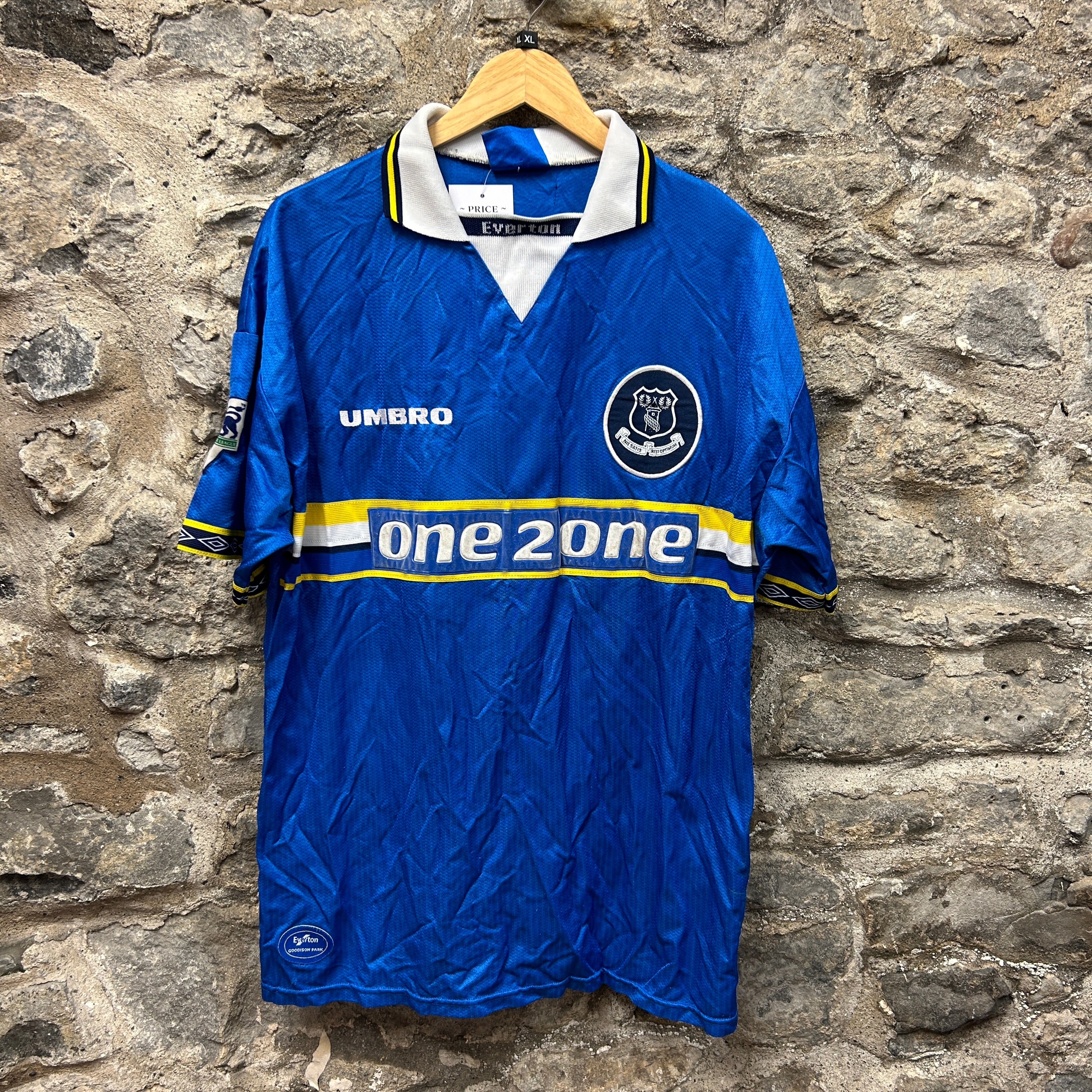 Everton Cadamarteri 1997-1998 Umbro Football Shirt