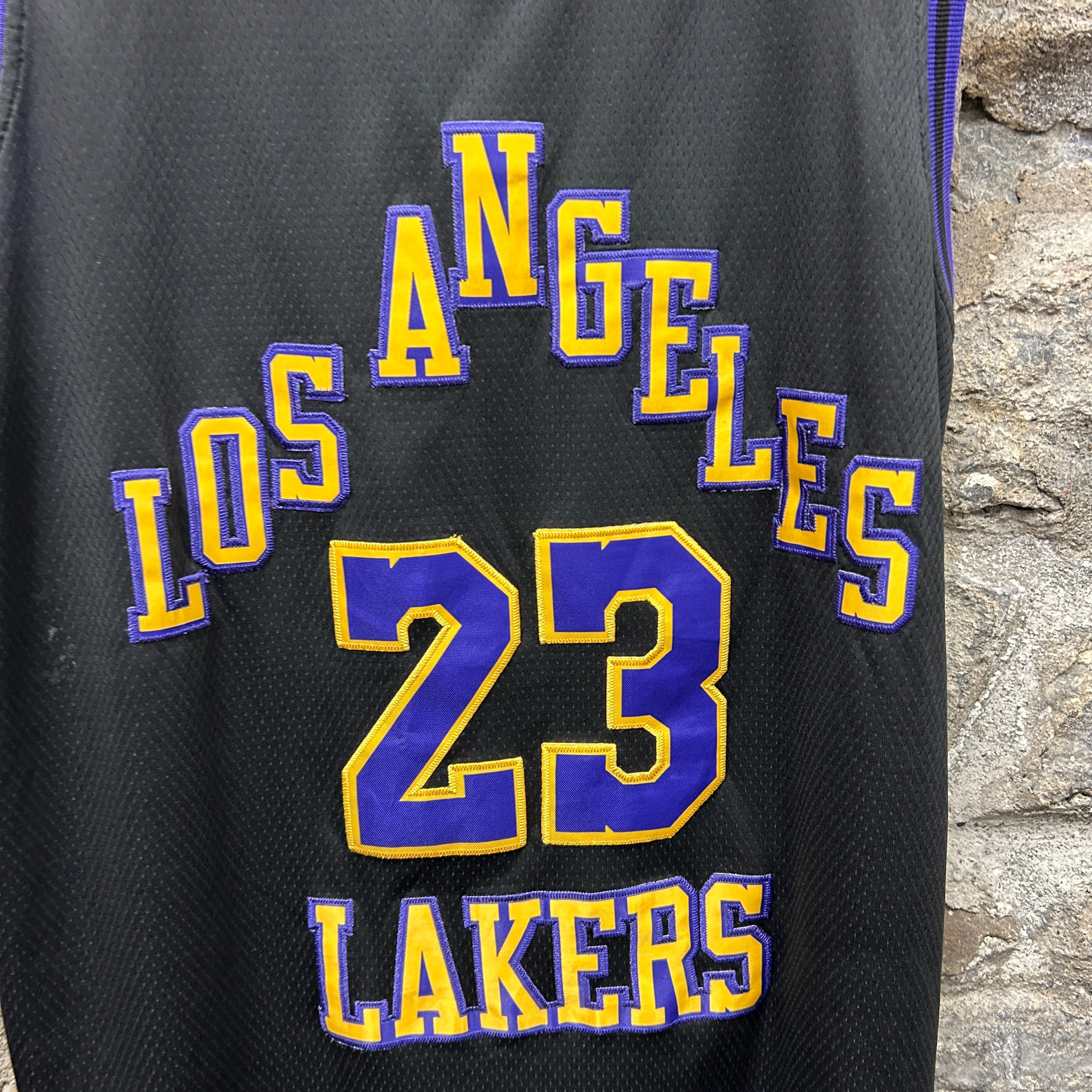 LA Lakers Lebron James Nike Jersey