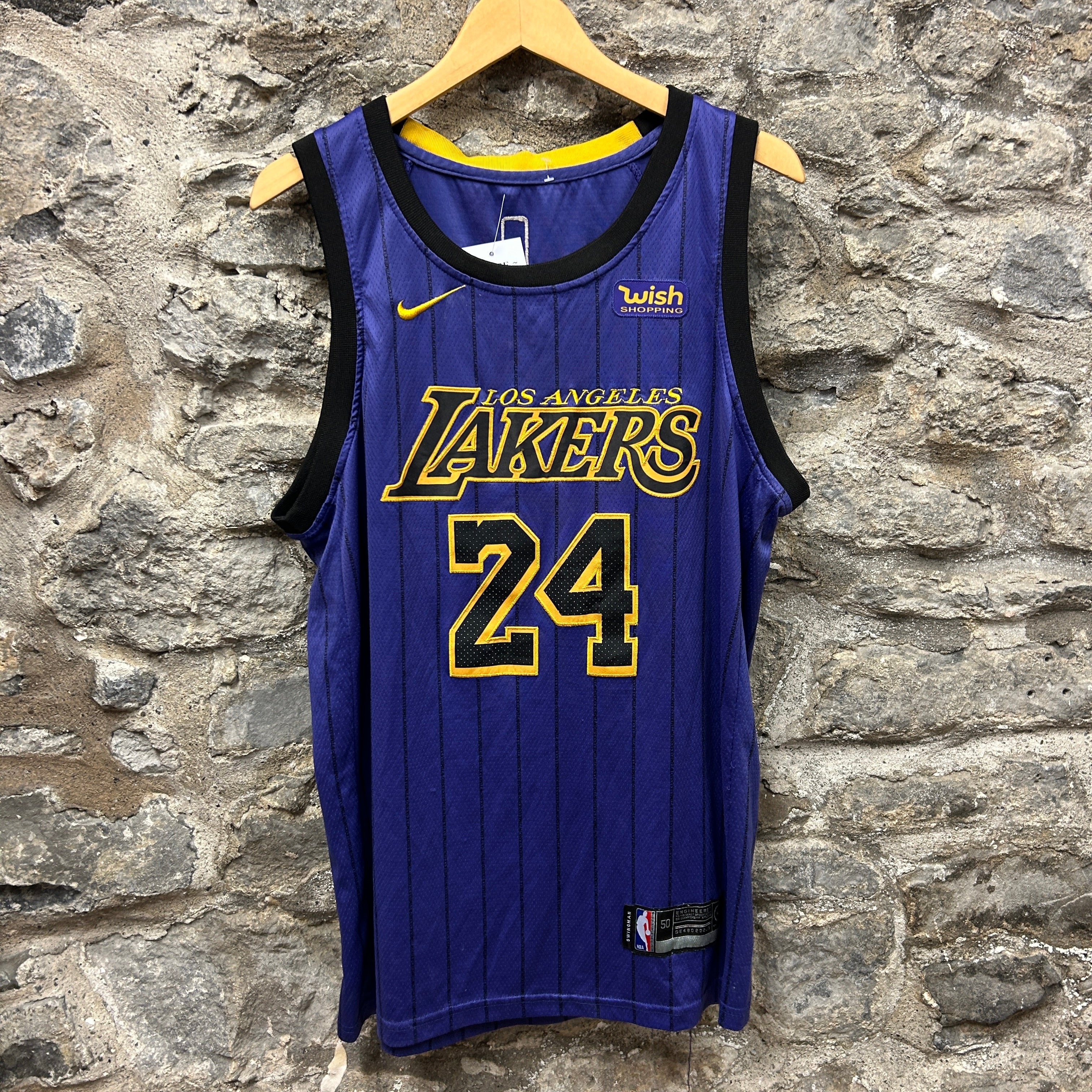 LA Lakers Lebron James Nike Basketball Jersey