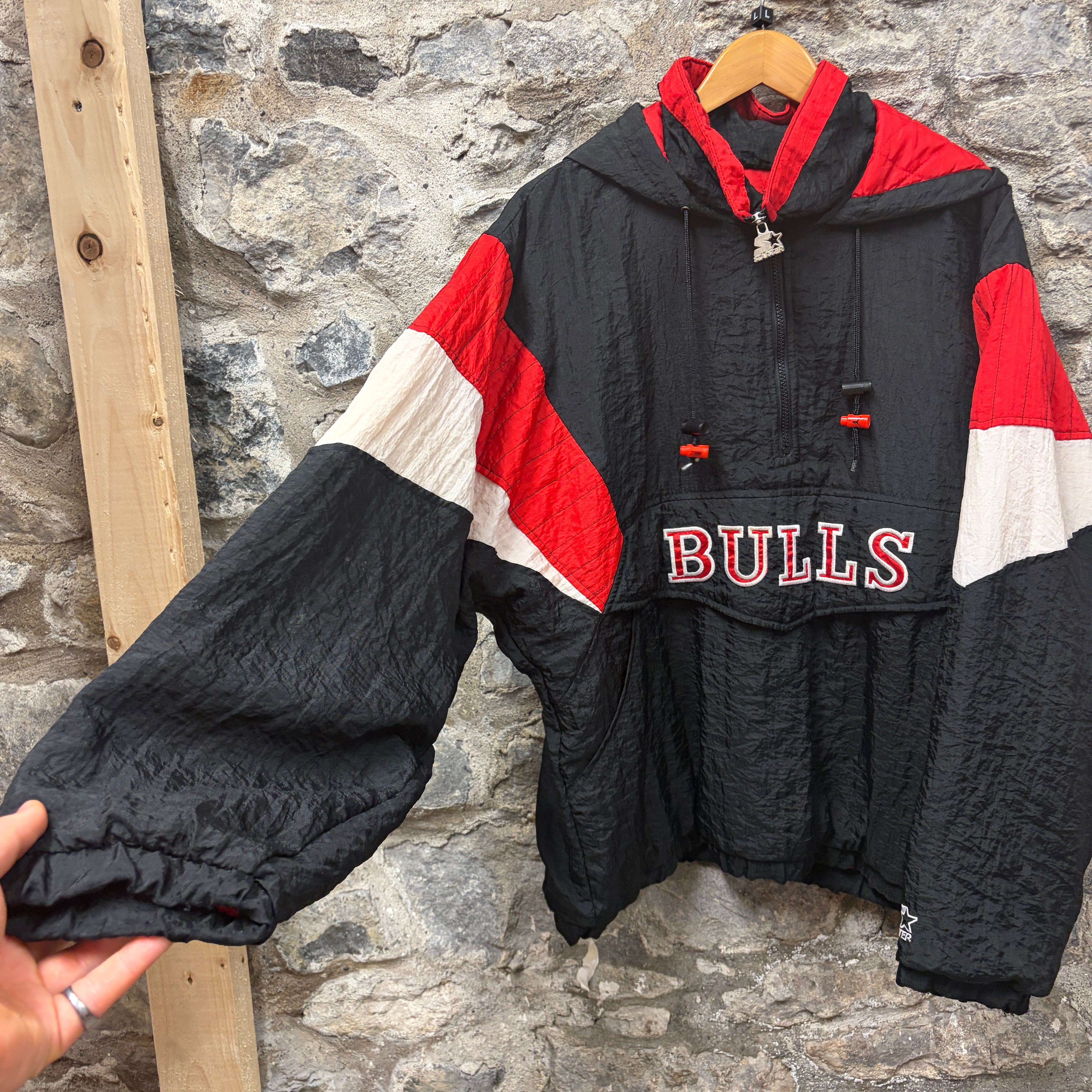 Chicago Bulls Starter Windbreaker Jacket