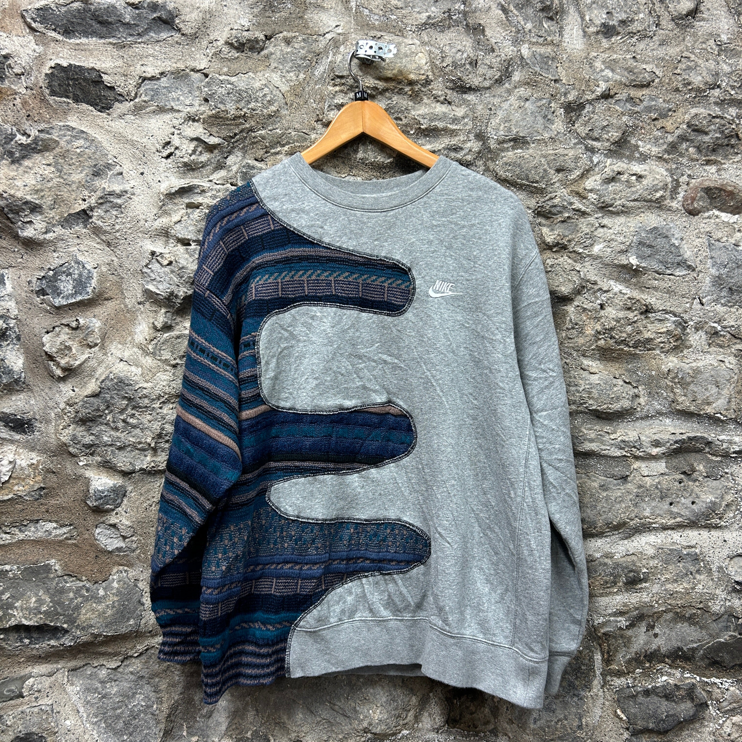 Vintage Nike Sweatshirt