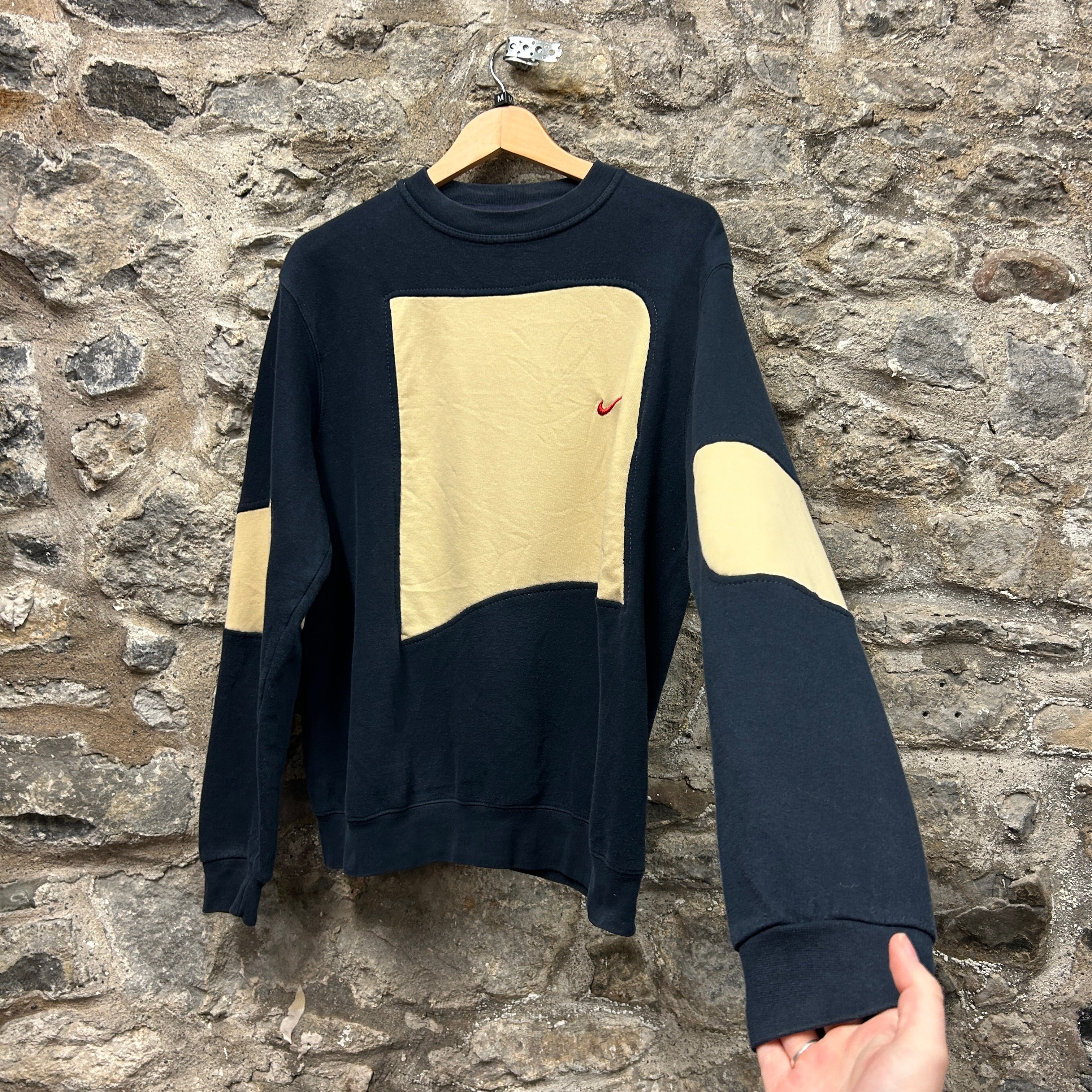 Rework Nike Sweatshirt